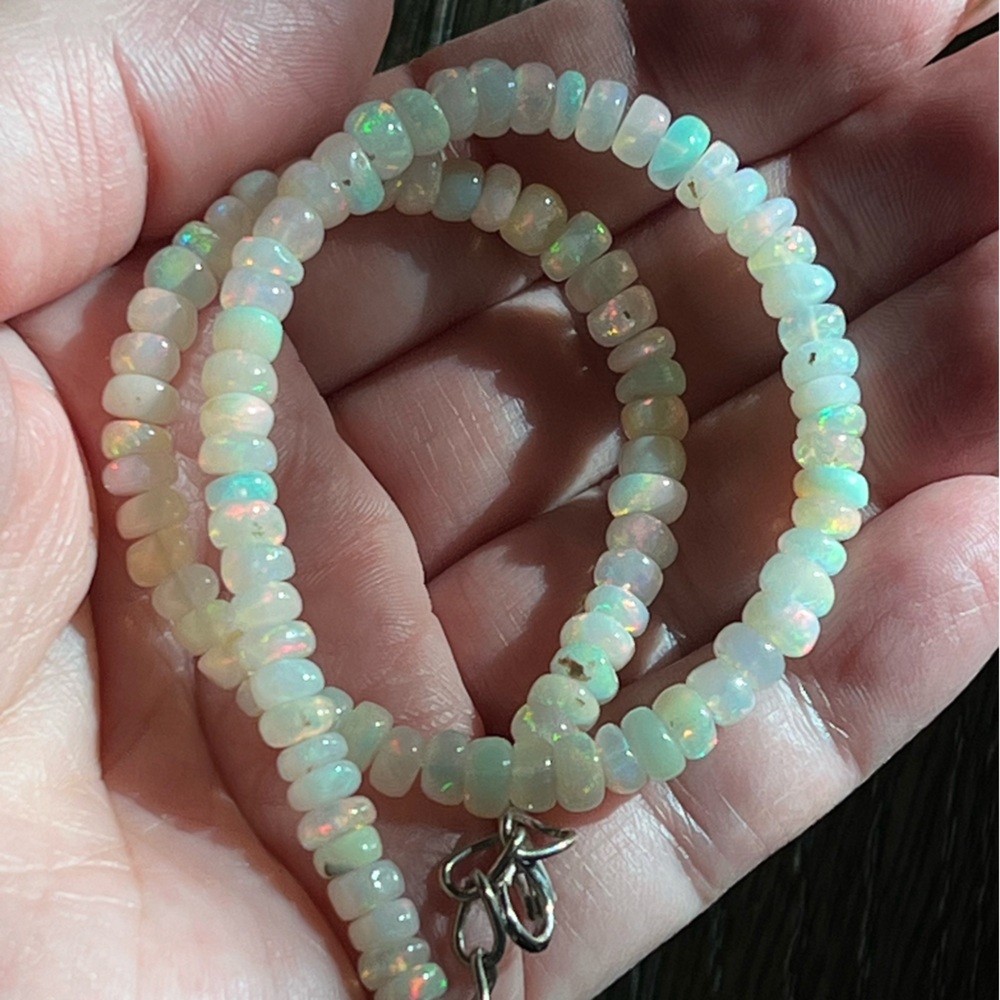 🔴 Opal beads acrylic faux opal bib necklace, size XS - Picture 6 of 7